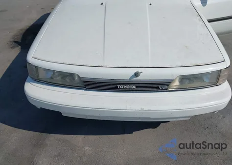 1989 Toyota Camry Le from USA, damaged, VIN JT2VV22E2K0086760